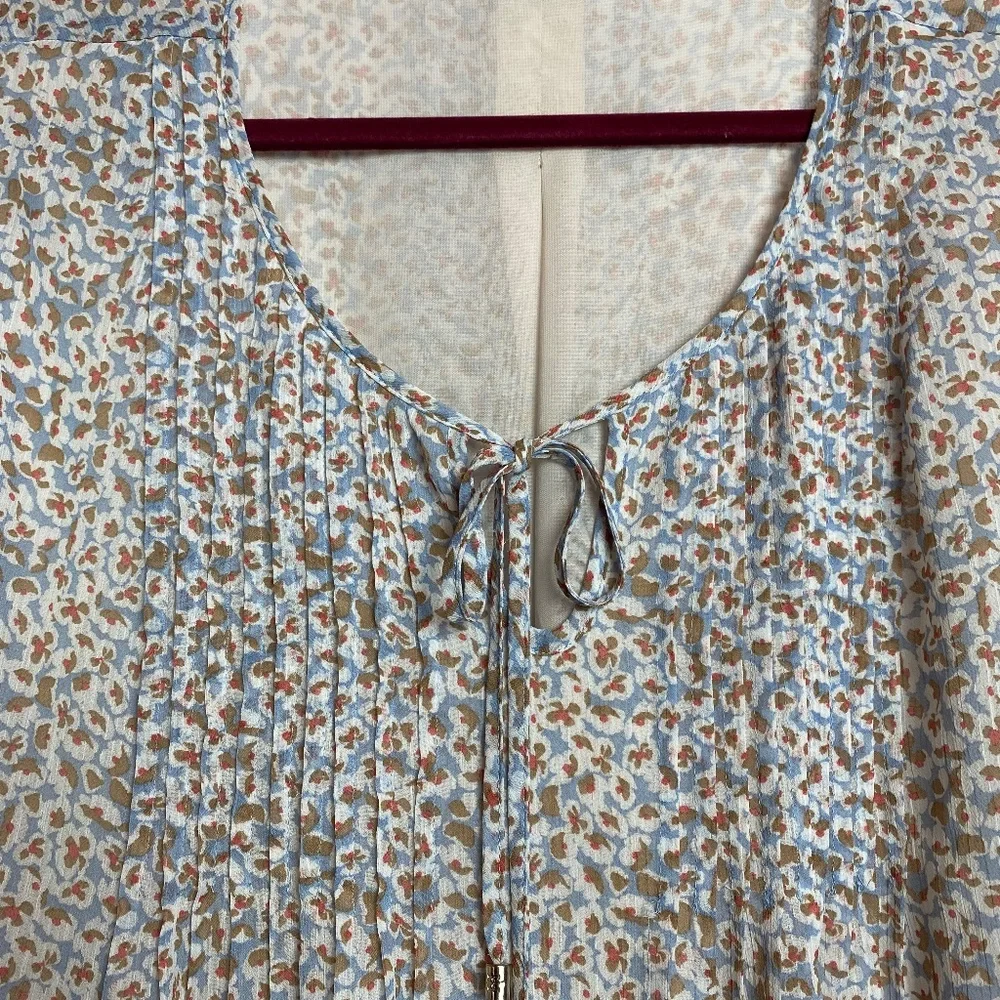 Tommy Hilfiger Womenʻs 3/4 Sleeve Pleated Tan | Blue Floral Lined Blouse XL